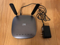 (UNLOCK) ZTE MF275R Turbo Hub Home phone & LTE - no battery