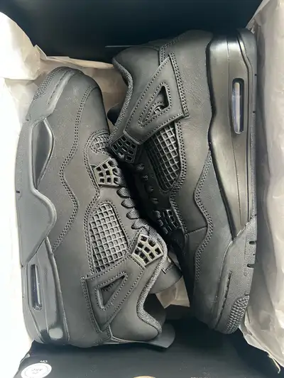 Jordan 4 Retro Black Cat (2025), View more