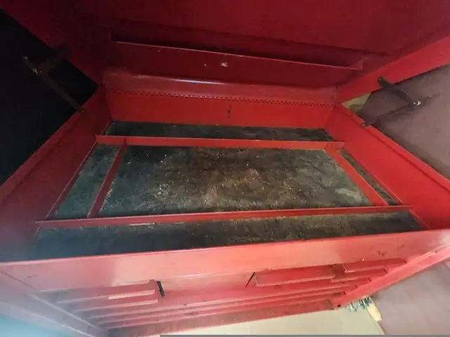 Snap-on Tools 12 Drawers Full Depth Older Tool Chest in Hand Tools in Windsor Region - Image 9