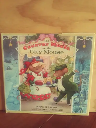 The Country Mouse and the City Mouse A CHRISTMAS TALE / 4-7 yrs, View more