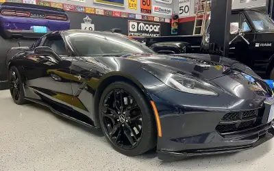 Mint condition, Manual 7 Speed, 2LT with Z51 Performance Package, Midnight Race Blue(rare colour) Cl...