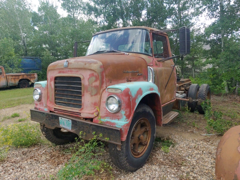 1957 International AC180 Classic Cars Prince Albert Kijiji