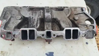 Edelbrock 2102 Performer Intake Manifold fits small block chev 1955-1986. Dual plane design and runn...