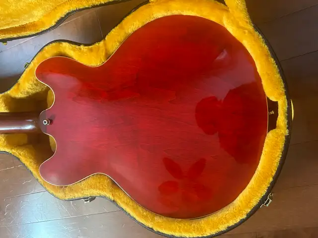 1963 Gibson ES-335 VOS in Guitars in Guelph - Image 4