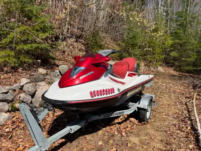 Sea-Doo Bombardier GTX 150F 2003 — 261h ✔️ 261 heures À noter : Craque sur le siège *REMORQUE INCLUS...