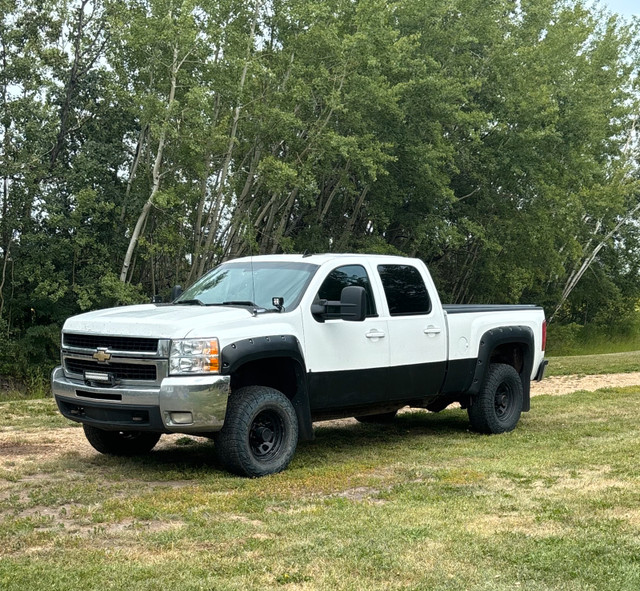 2008 chev 2500HD diesel in Cars & Trucks in Edmonton