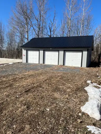 - Commercially zoned just over an acre of land - Shop is 23 by 33 - 200 amp circuit 15 amp receptacl...