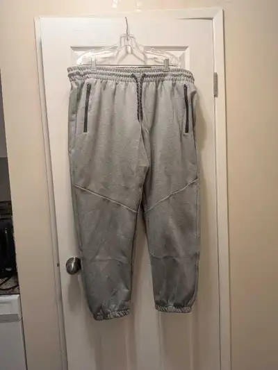 men's pants pick up in St Albert, View more