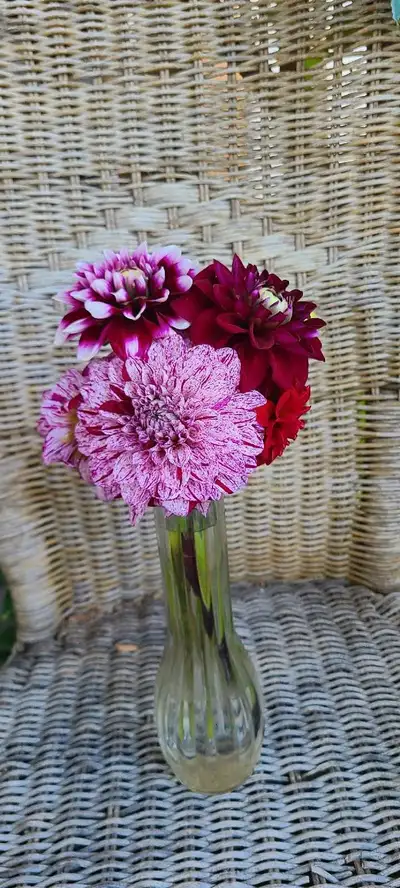 Bouquets, View more