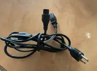 2 Monitor/TV Power Cables