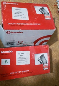 Selling brembo Brake pad 2 rear and 2 front 