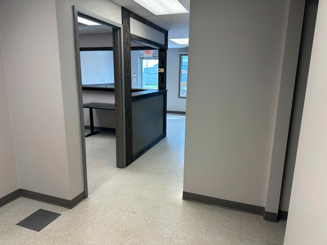 Shop and Office Space for Lease in Commercial & Office Space for Rent in Medicine Hat - Image 3
