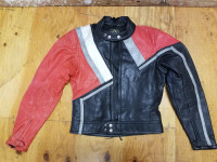 Women's Vintage Leather Motorcycle Jacket. size small