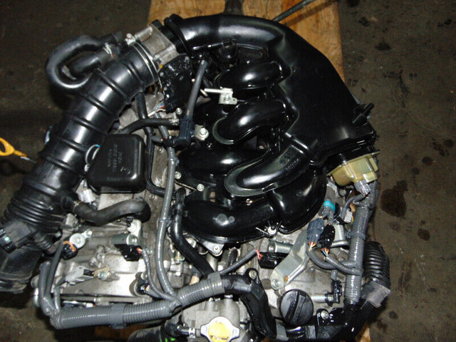 MOTEUR RX250 / RAV 4 2GR FE 6 CYLINDRE ENGINE LOW MILEAGE in Engine & Engine Parts in West Island