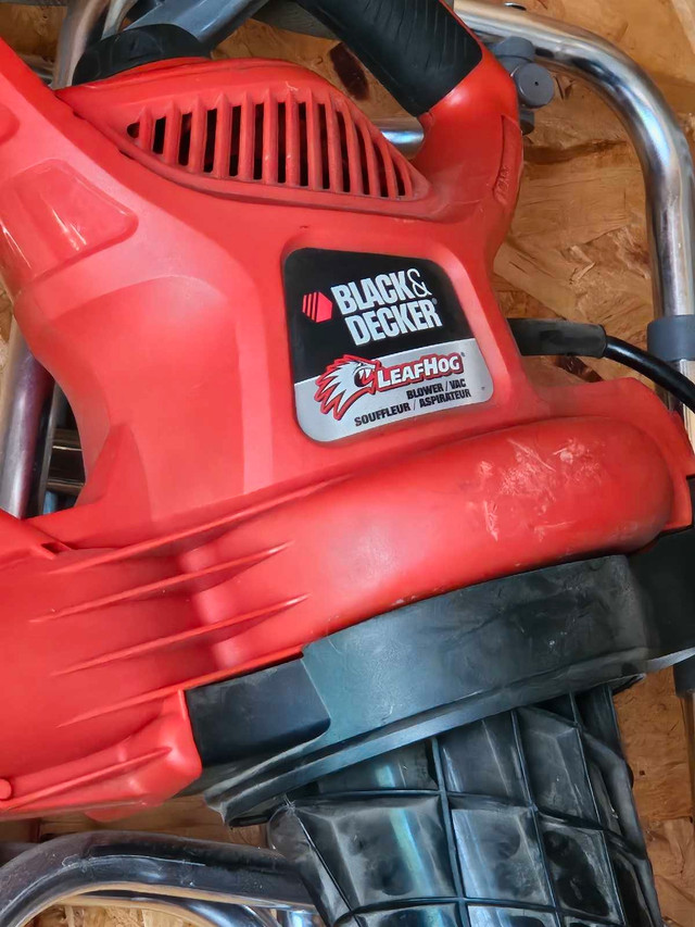souffleur Black and Decker dans Tondeuses et souffleuses  à Laval/Rive Nord - Image 2