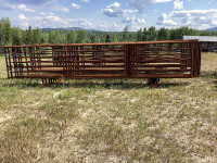 Free standing corral panels