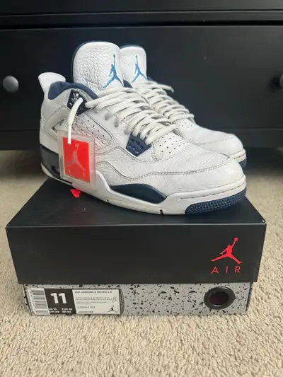 Jordan 4 Columbia Size 11, View more
