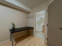 Private Ensuite Bedroom (Females only)
