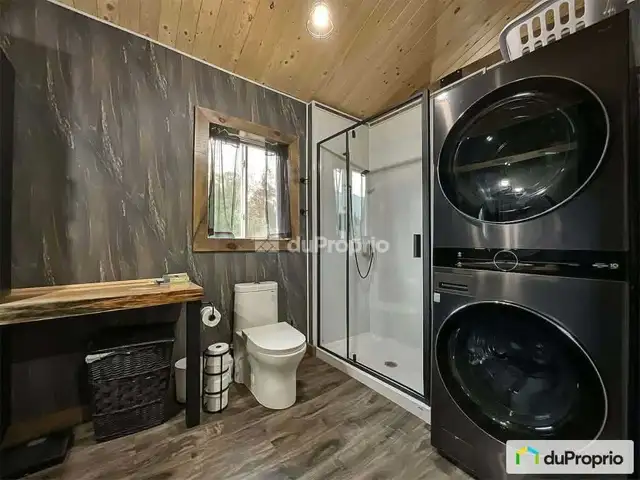 Maison à vendre Grandes-Piles  in Houses for Sale in Shawinigan - Image 9