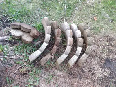 Curved edging blocks , View more