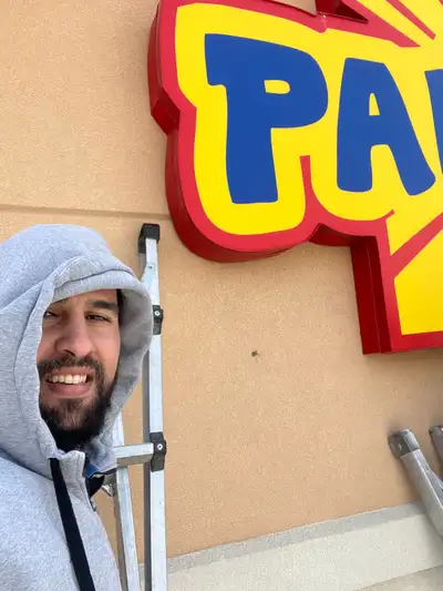 37 years old looking for any kind of work full time part time out of the city I have valid driver li...