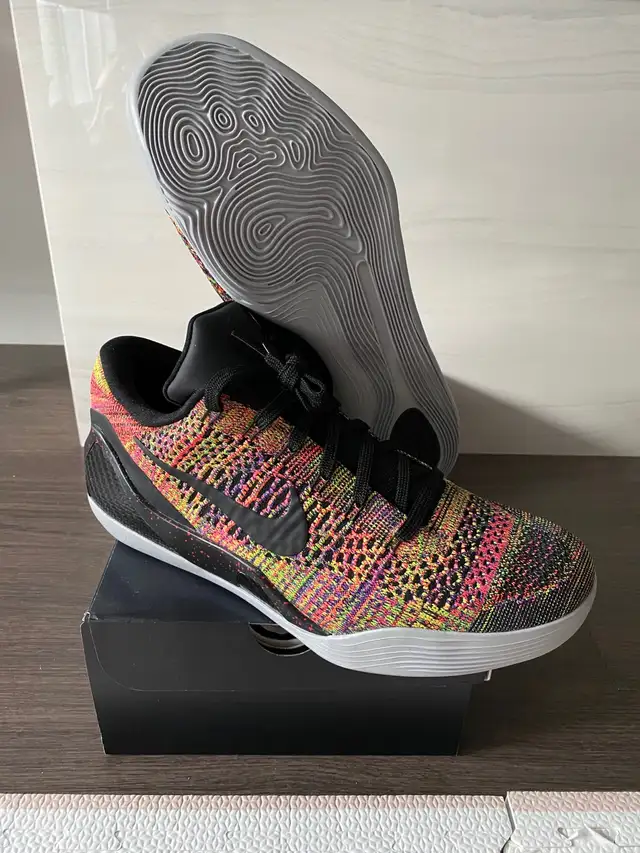 DS Brand New Nike Kobe 9 Flyknit Low Multicolour sz 11 NikeID in Men's Shoes in Markham / York Region - Image 2