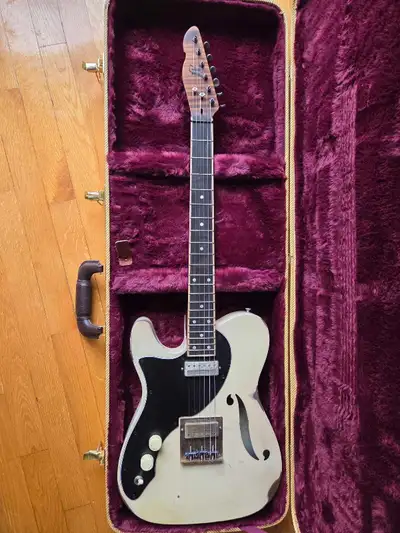 Mule Mulecaster lefthanded guitar, View more