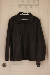 WOMEN'S GENUINE LEATHER JACKET - NEW/NEVER WORN!!