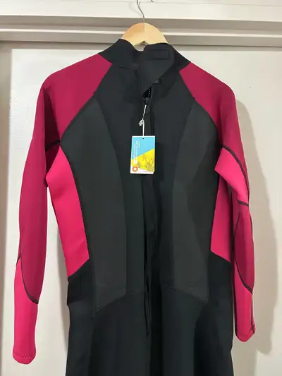 Womens Full 2.5/2mm Wetsuit, View more