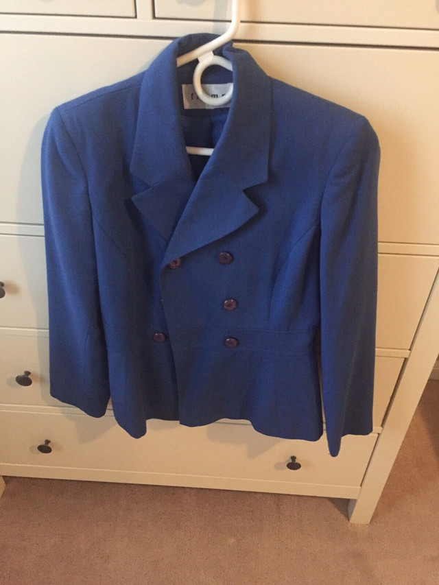 Women two button blazer plus suit set with skirts in Women's - Dresses & Skirts in Oakville / Halton Region