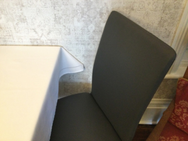 Dining chairs - Vinyl in Chairs & Recliners in Kingston - Image 2