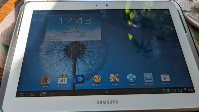 Used Samsung Galaxy note 10.1 Tablet 2013 version in General Electronics in St. Catharines - Image 4