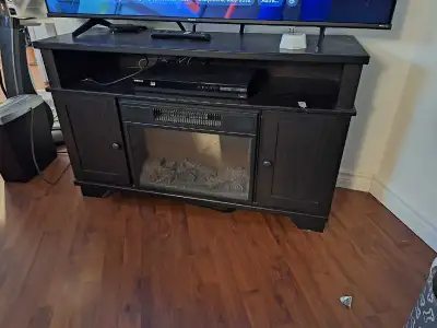 Meuble télé avec foyer électrique (nouveau prix), View more