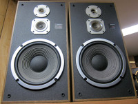 SONY SS-957 3-WAY 10 INCH WOOFER SPEAKERS * MADE IN CANADA *