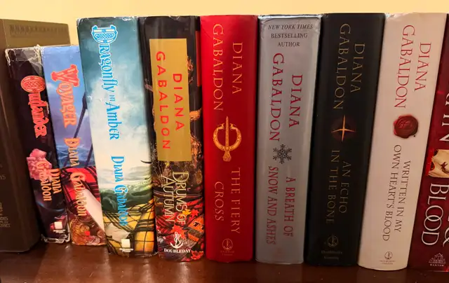 Diana Gabaldon Hardcover Lot – Outlander  in Fiction in Oshawa / Durham Region - Image 2