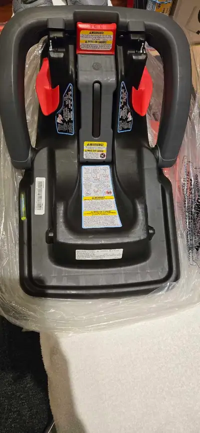 Graco Snugride Snuglock 35DLX base for infant car seat, View more