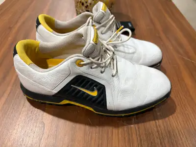 men’s size 8 Nike golf shoes good shape , View more