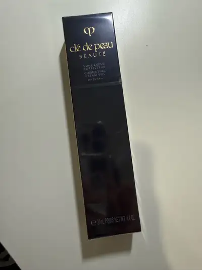 CPB cle de peau correcting cream veil, View more