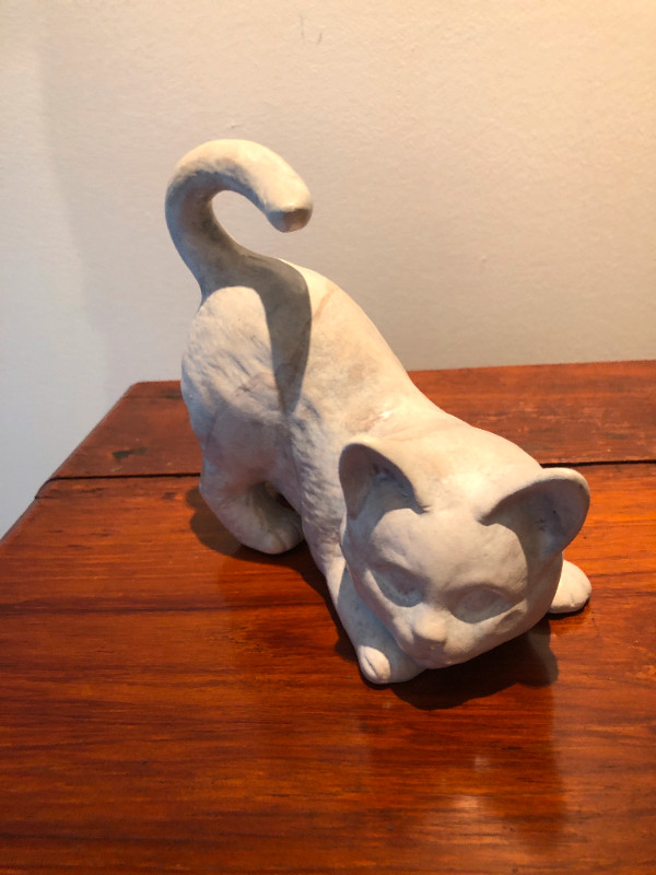 Guy de Pelteau Canadian Studio Art Pottery Signed  Kitten in Arts & Collectibles in Vancouver - Image 2