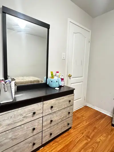 A fully furnished private room available for a punjabi Female I only In a Punjabi family house in sa...