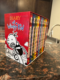 Diary of a Wimpy Kid box of books