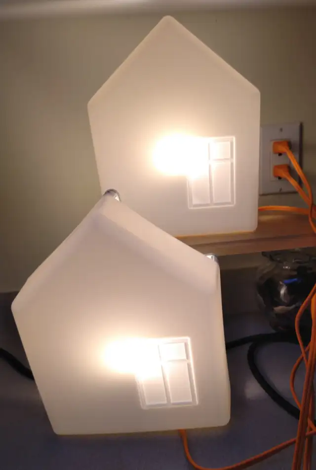 Ikea Kids House Wall Lamp White with Orange cord in Indoor Lighting & Fans in Oakville / Halton Region - Image 6