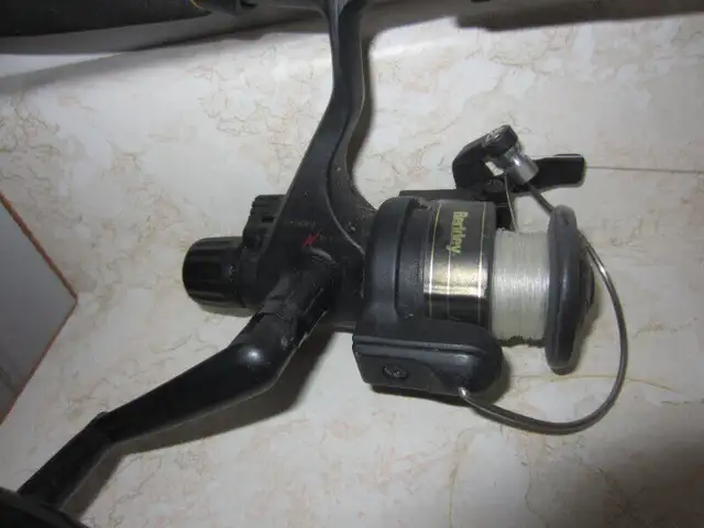 Fishing Rods & Reels in Fishing, Camping & Outdoors in Ottawa - Image 5