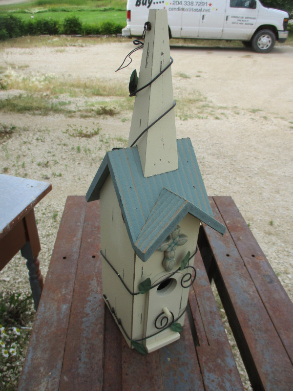 DECORATIVE ALL WOOD METAL VINE CHURCH BIRDHOUSE $20 in Arts & Collectibles in Winnipeg