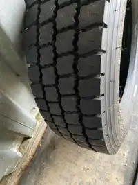225/70R/19.5. Almost new RoadX Truck Tire