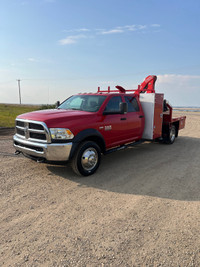 2017 DODGE RAM 5500 PICKER TRUCK FINANCING AVAILABLE