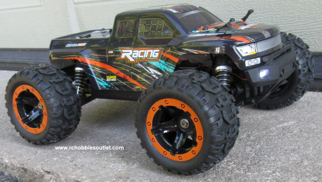 New RC  Truck Brushless Electric  1/16 Scale LIPO 4WD RTR in Hobbies & Crafts in Owen Sound - Image 4