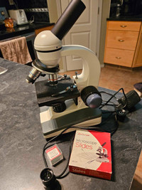 Amscope M150C student microscope