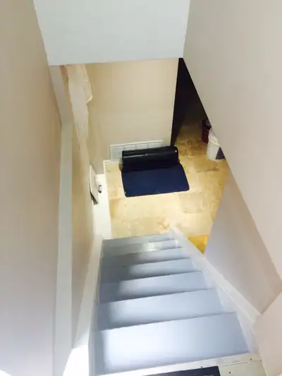 1 bedroom basement apartment
