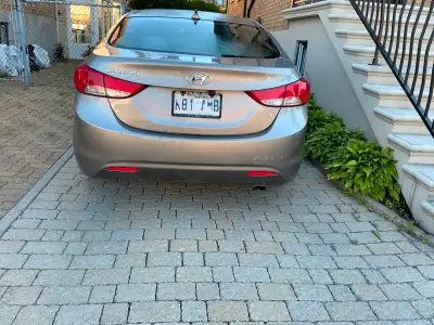Engine replaced at 40000km, No perforation (Rust Check), 4 BRIDGESTONE Tires on rims, remote starter...